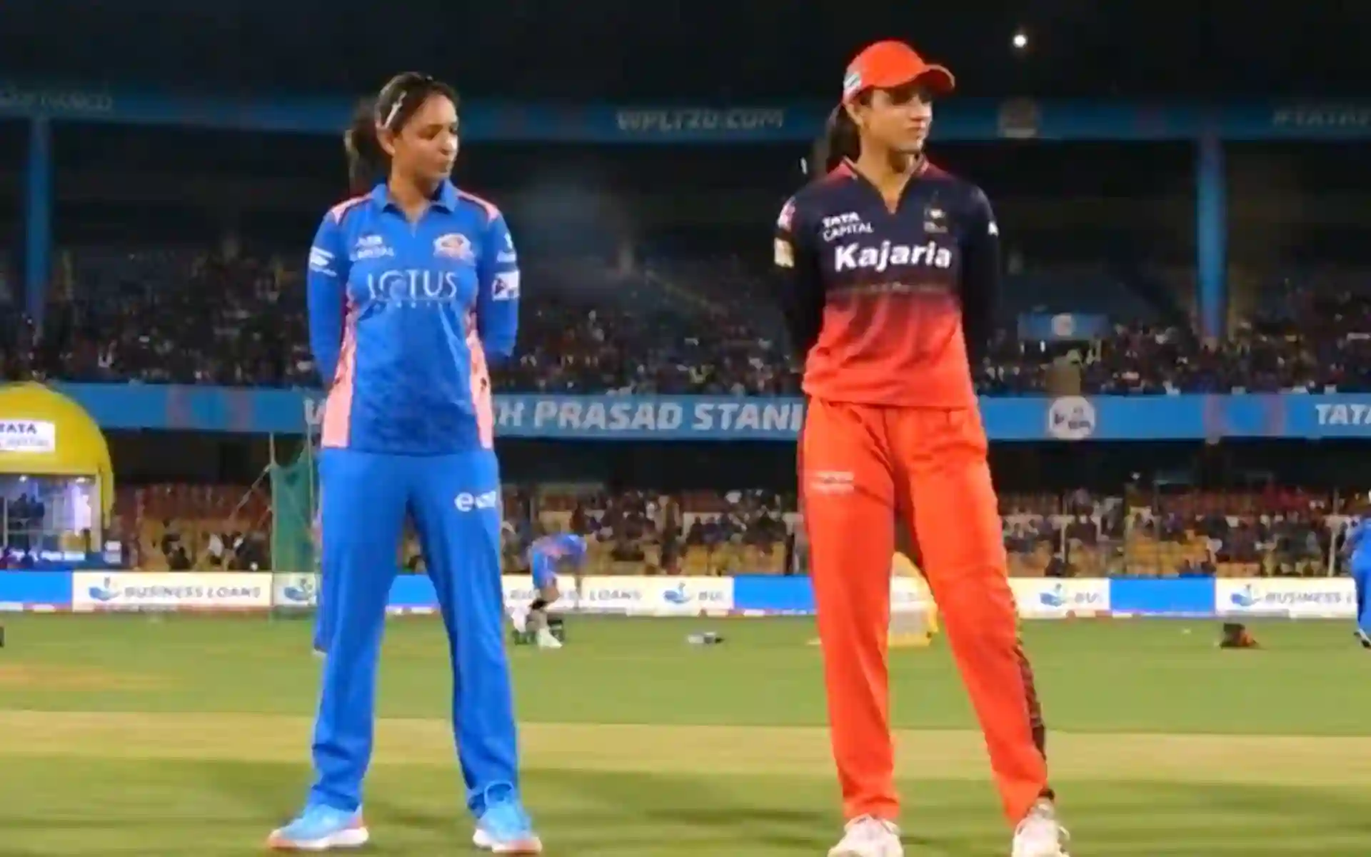 RCB Forced To Bat First As Harmanpreet Wins The Toss Infront Of Hostile Bengaluru Crowd